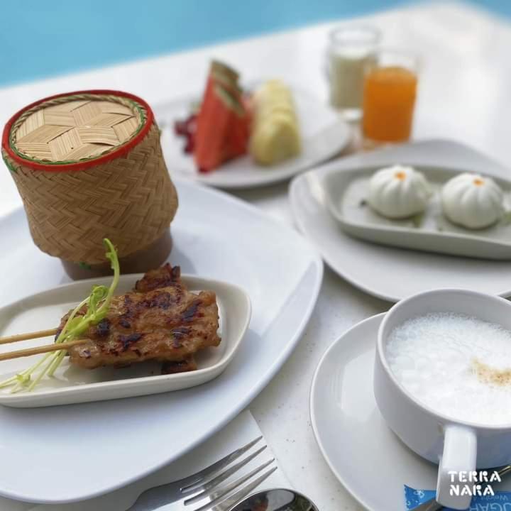 Hotel Terra Nara Pattaya Exterior foto